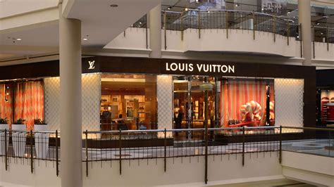 cagliari louis vuitton|louis vuitton store locator.